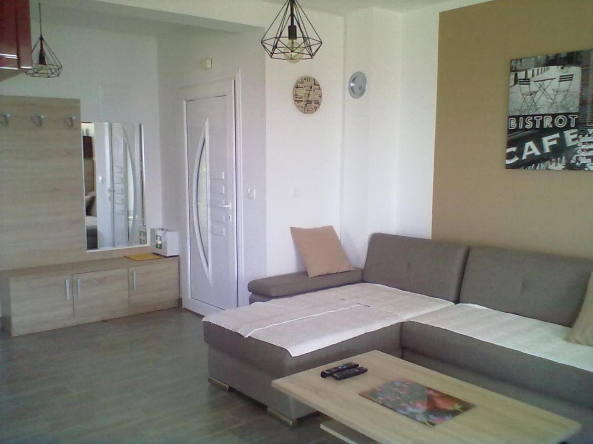 Apartman Mihalj Zadar-Rtina Miletici Экстерьер фото